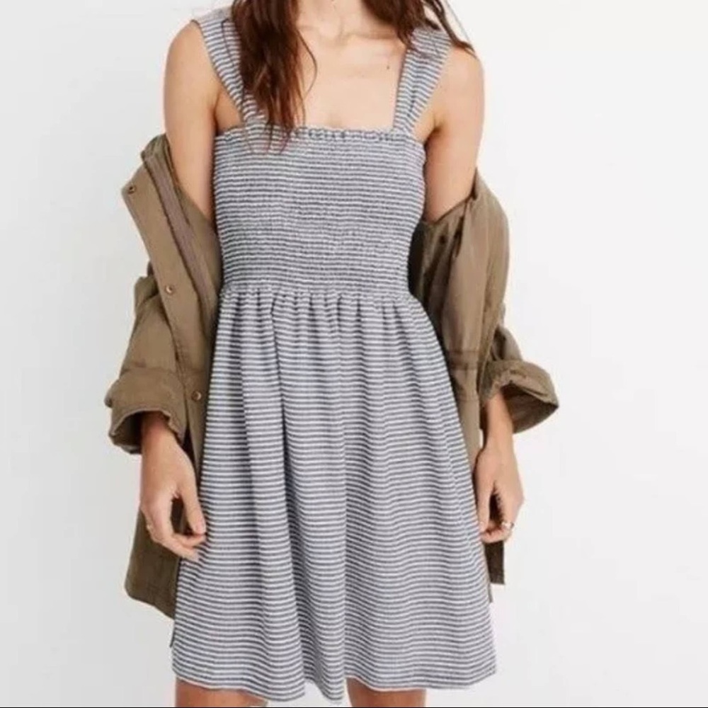 MADEWELL TEXTURE & THREAD/ Smocked White & Black Striped Dress